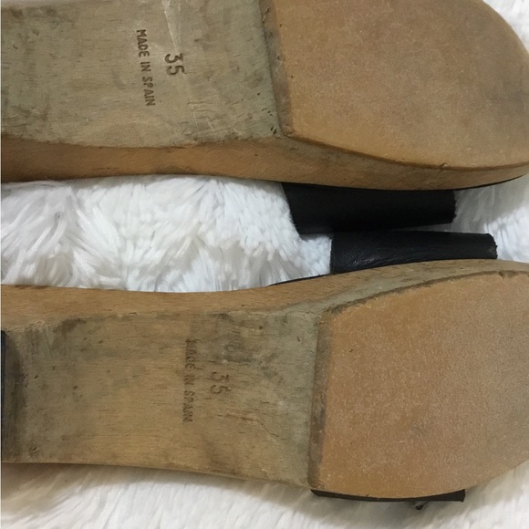 Hermes Black Leather Women's Sandals - Picture 3 of 11